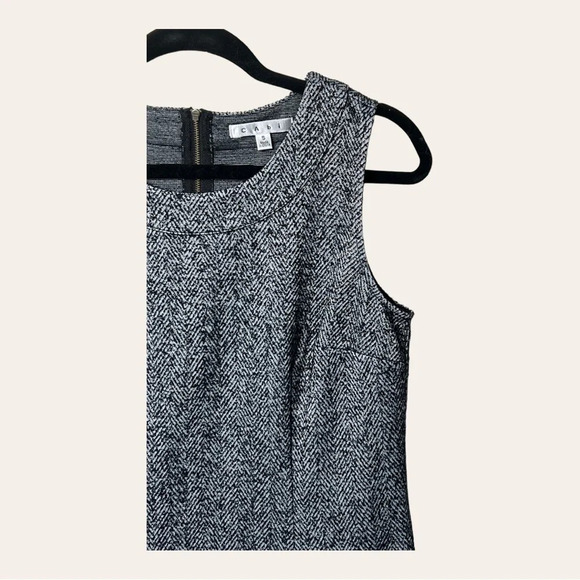 1138. CABI CECE SLEEVELESS TOP BLACK HERRINGBONE TWEED ZIP POCKETS SIZE SMALL - Picture 3 of 10